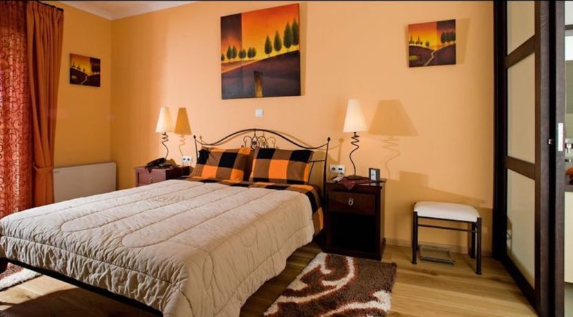 9 bedroom luxury Villa for sale in Corfu with private pool 14