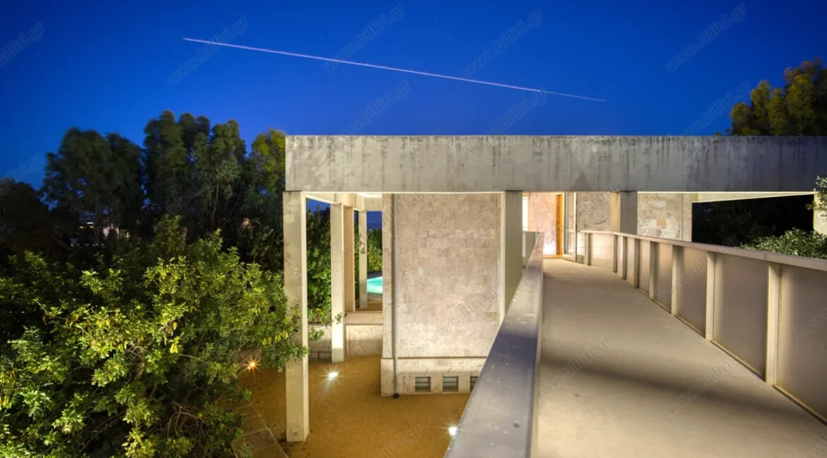 Unique Private House Vouliagmeni Attica 11