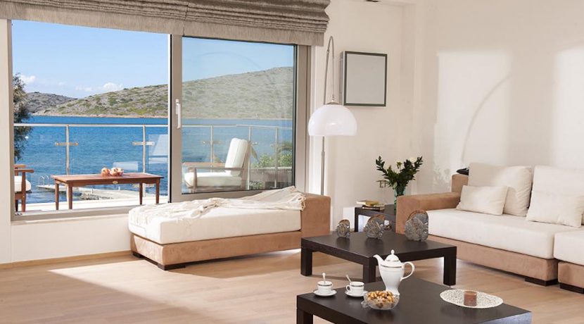 Seafront Villa at Elounda with Private Beach 11