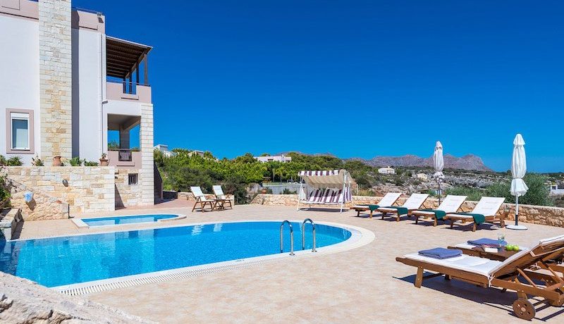 Luxury Villa Akrotiri Chania 13