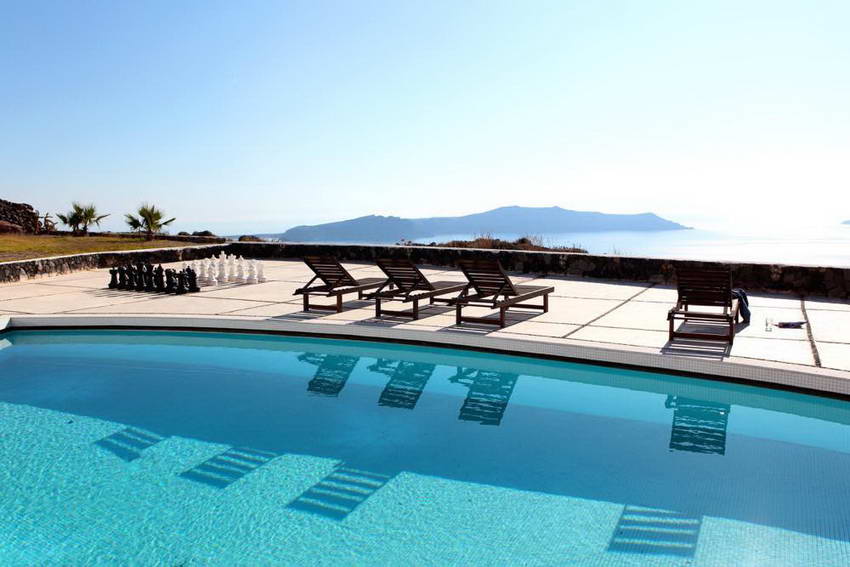 Superb Villa Caldera Santorini  Greece For Sale
