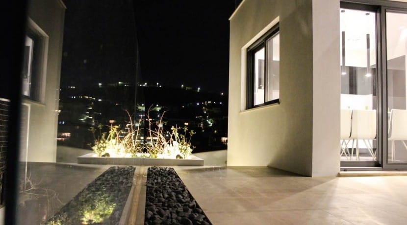 Luxury High Tec Lagonisi Attica 1