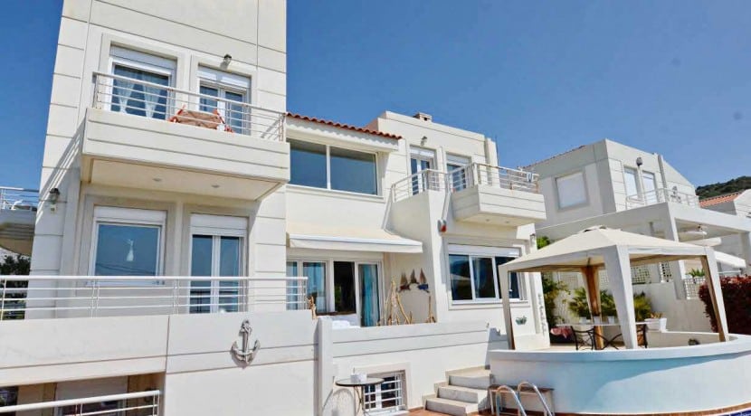 Villa on the sea front at Lagonisi South Attica, Close to Grant Resort Lagosini. Seafront Villa in Athens Greece, Beachfront Property in Athens for sale.