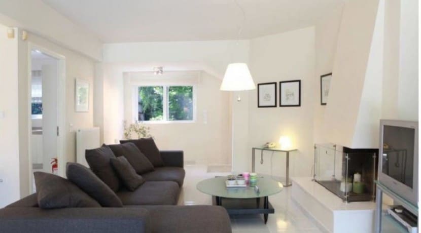 villa by the sea Saronida attica 01
