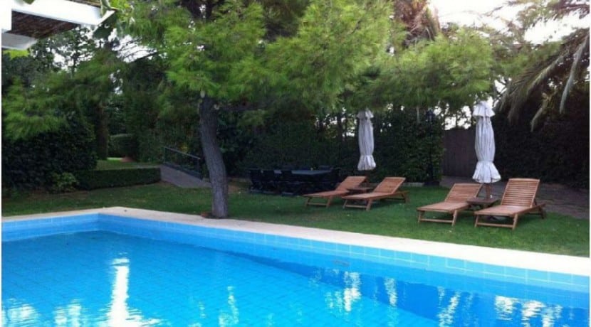 Sea front villa at Lagonisi Attica, Distance from beach: 50m. Seafront Villas in Athens, Coastal Villas in Attica for sale, Luxury Estate Athens