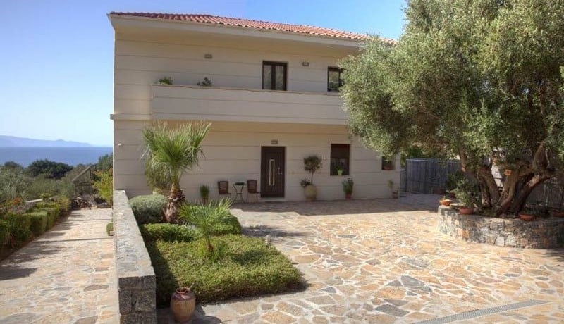 Buy Villa in Agios Nikolaos Crete GReece 1