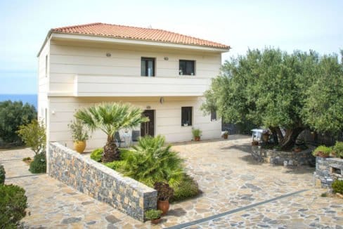 Villa with Sea Views Elounda, 250 square meter villa has 5 bedrooms. Elounda crete Property, Villa in Elounda Crete, Real Estate Crete 4