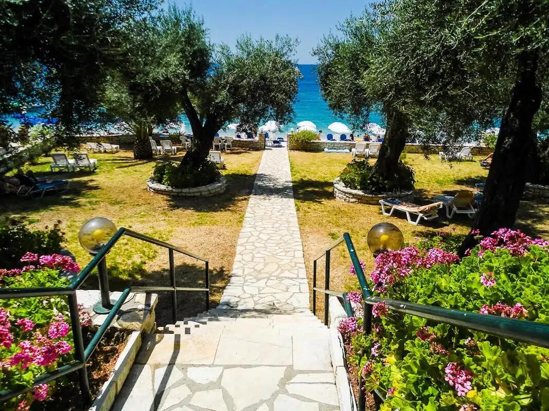 Seafront Hotel for Sale Corfu 580 sq.m 16 Rooms FOR SALE