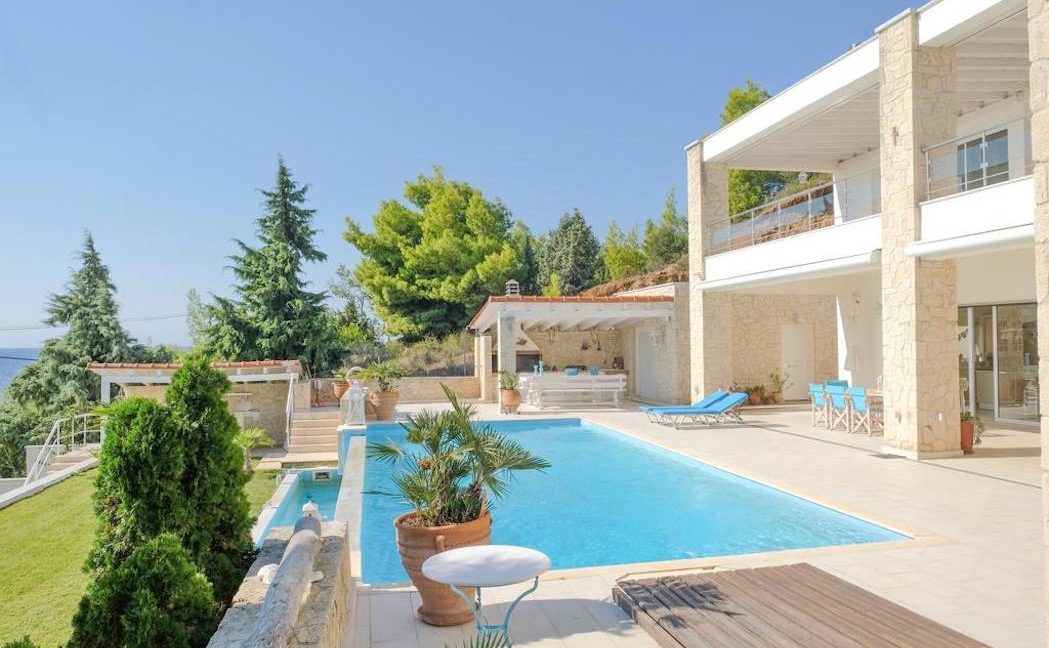 Beautiful beachfront Villa at Halkidiki, Kassandra Halkidiki, Skioni, Halkidiki Properties, Seafront Villa Halkdidiki Greece 13