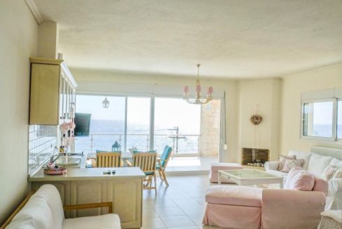 Beautiful beachfront Villa at Halkidiki, Kassandra Halkidiki, Skioni, Halkidiki Properties, Seafront Villa Halkdidiki Greece 17