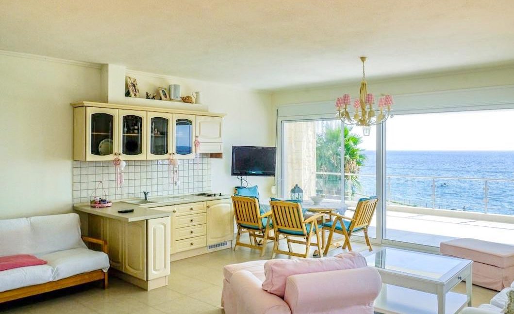 Beautiful beachfront Villa at Halkidiki, Kassandra Halkidiki, Skioni, Halkidiki Properties, Seafront Villa Halkdidiki Greece 23