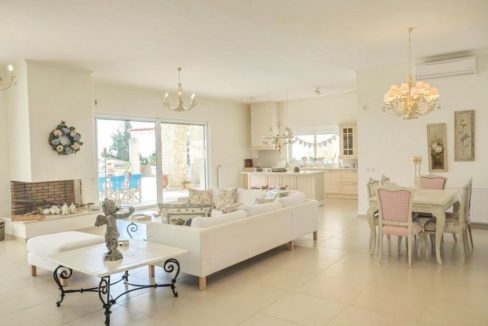 Beautiful beachfront Villa at Halkidiki, Kassandra Halkidiki, Skioni, Halkidiki Properties, Seafront Villa Halkdidiki Greece 26