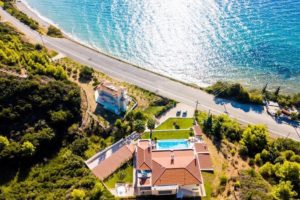 Beautiful beachfront Villa at Halkidiki, Kassandra Halkidiki, Skioni, Halkidiki Properties, Seafront Villa Halkdidiki Greece 1