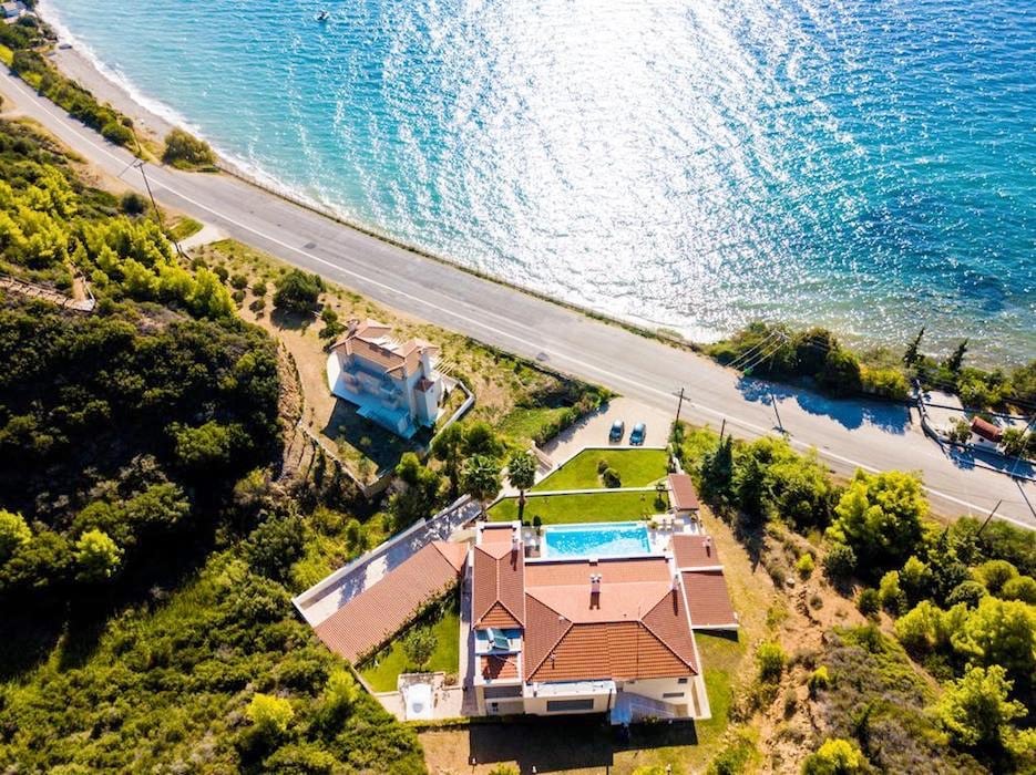 Beautiful beachfront Villa at Halkidiki, Kassandra Halkidiki, Skioni