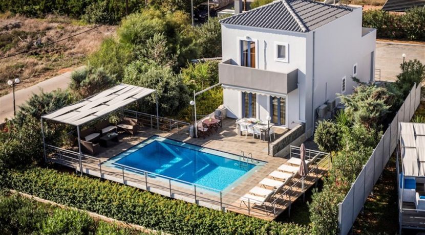 House with Pool for Sale at Chania 12