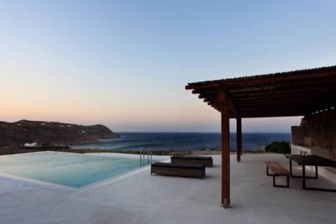 Villa for Sale Mykonos, Seafront Villa in Elia Beach Mykonos, Mykonos Real Estate 16