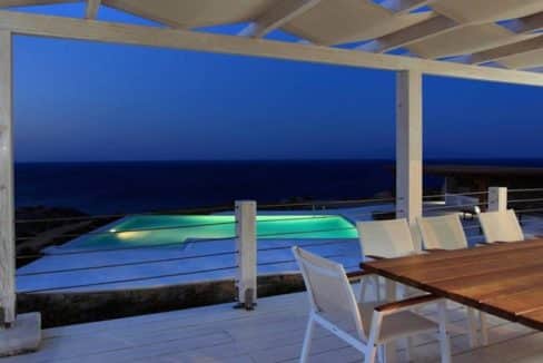 Villa for Sale Mykonos, Seafront Villa in Elia Beach Mykonos, Mykonos Real Estate 17