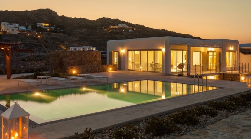 Villa in Mykonos for Sale 12