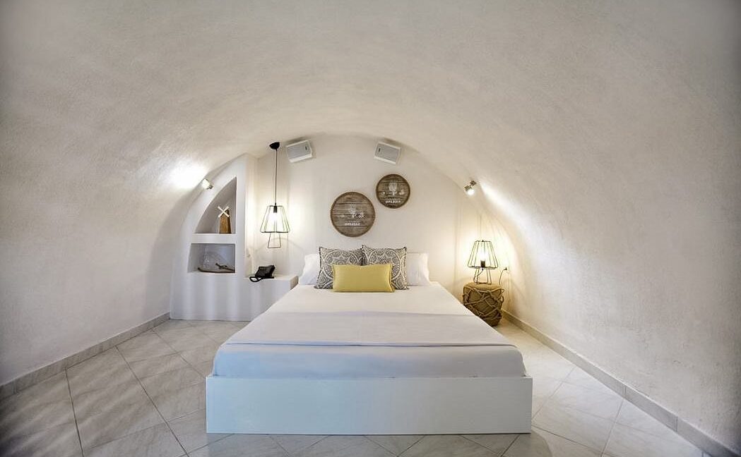 Hotel For Sale Santorini 9