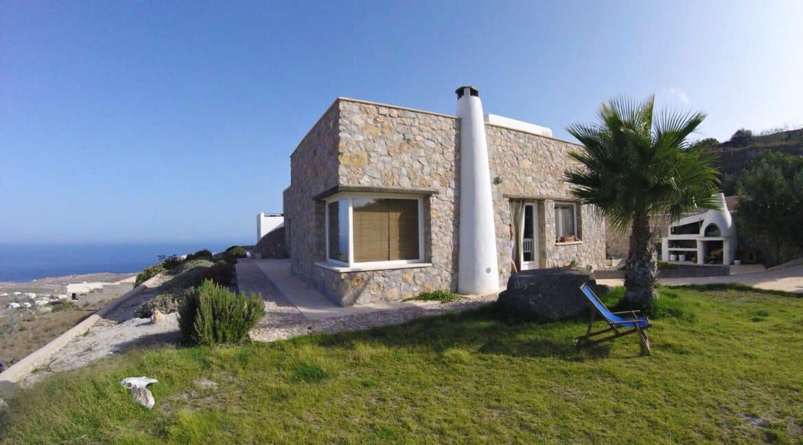 villa-at-santorini-for-sale-13