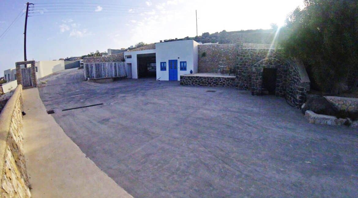 villa-at-santorini-for-sale-15
