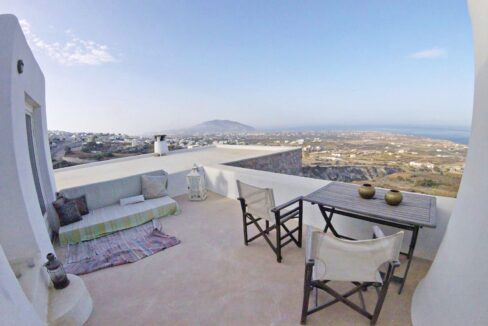 villa-at-santorini-for-sale-16