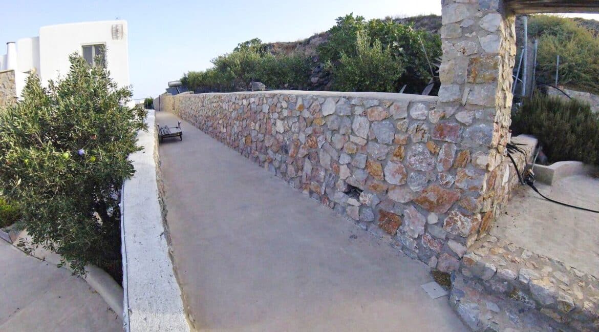 villa-at-santorini-for-sale-17