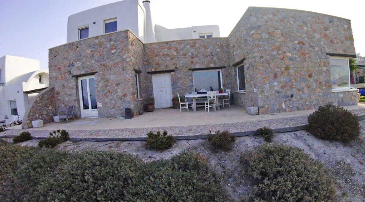 villa-at-santorini-for-sale-21