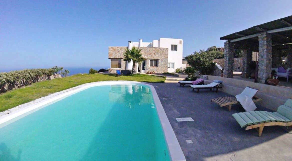 villa-at-santorini-for-sale-22