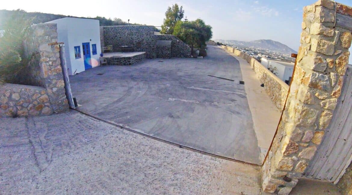 villa-at-santorini-for-sale-9
