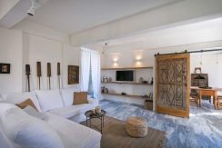 Luxury House with Pool Santorini 4