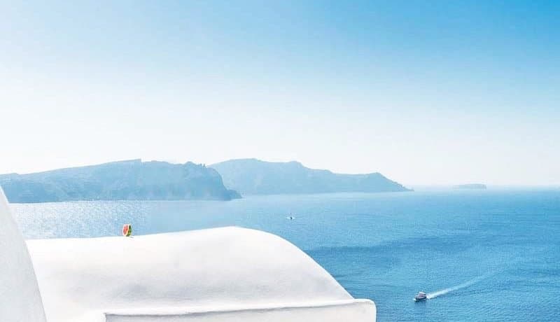 Stunning Luxury Hotel of 4 Cave Homes at Caldera Oia Santorini 2