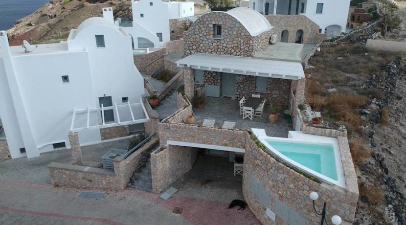 Villa in Santorini ,Akrotiri with Caldera Views For Sale. Villa for Sale Santorini, Akrotiri Santorini, Sea View Property Santorini