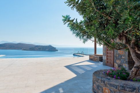 Big Villa with Direct Sea Access at Elounda Crete, Luxury Greek Villas 27