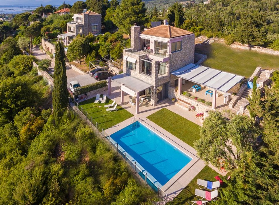 Luxury House for sale in Lefkada, Ionian Islands. Luxury Villa in Lefkada for sale. Luxury Property in Lefkada for sale, Real Estate Lefkada Greece