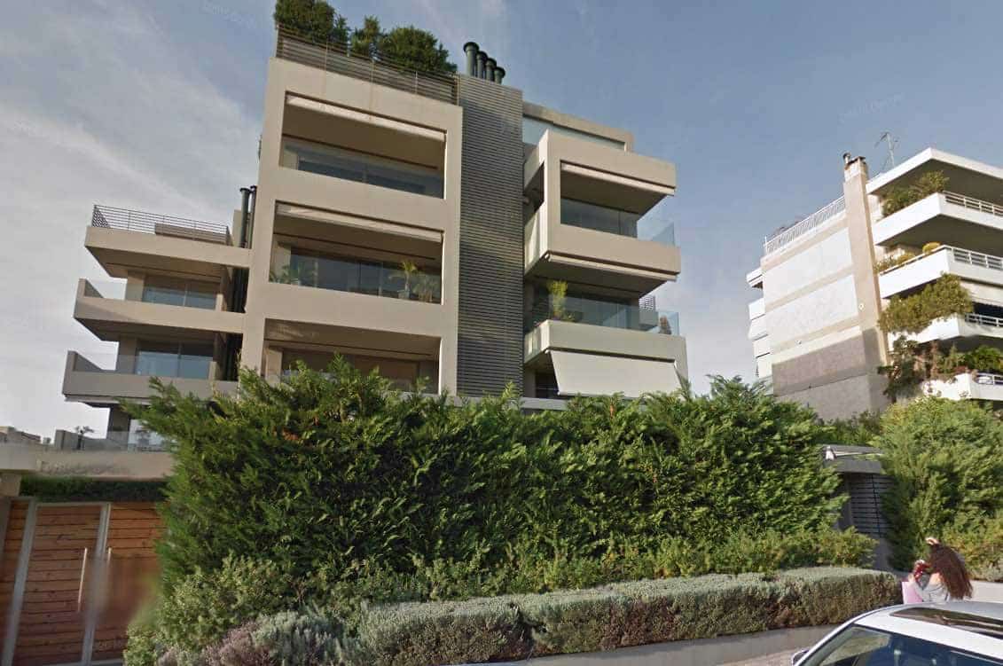 Luxury 2 Levels Apartment with Private Pool at Glyfada
