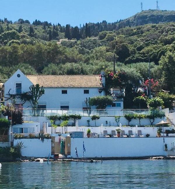 Seafront Villa, Direct on the Sea at Corfu 2