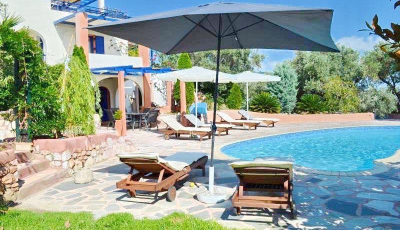 Skiathos Villa with Sea View 18