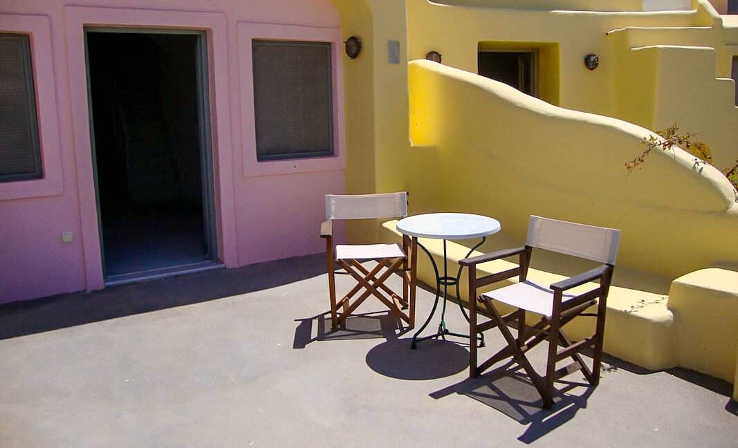 Villas for Sale at Oia Finikia Santorini 12