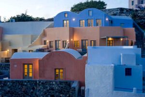 Villas for Sale at Oia Finikia Santorini