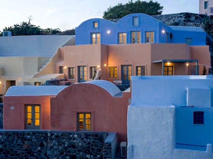 Villas for Sale at Oia Finikia Santorini