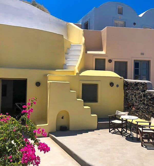 Villas for Sale at Oia Finikia Santorini 22