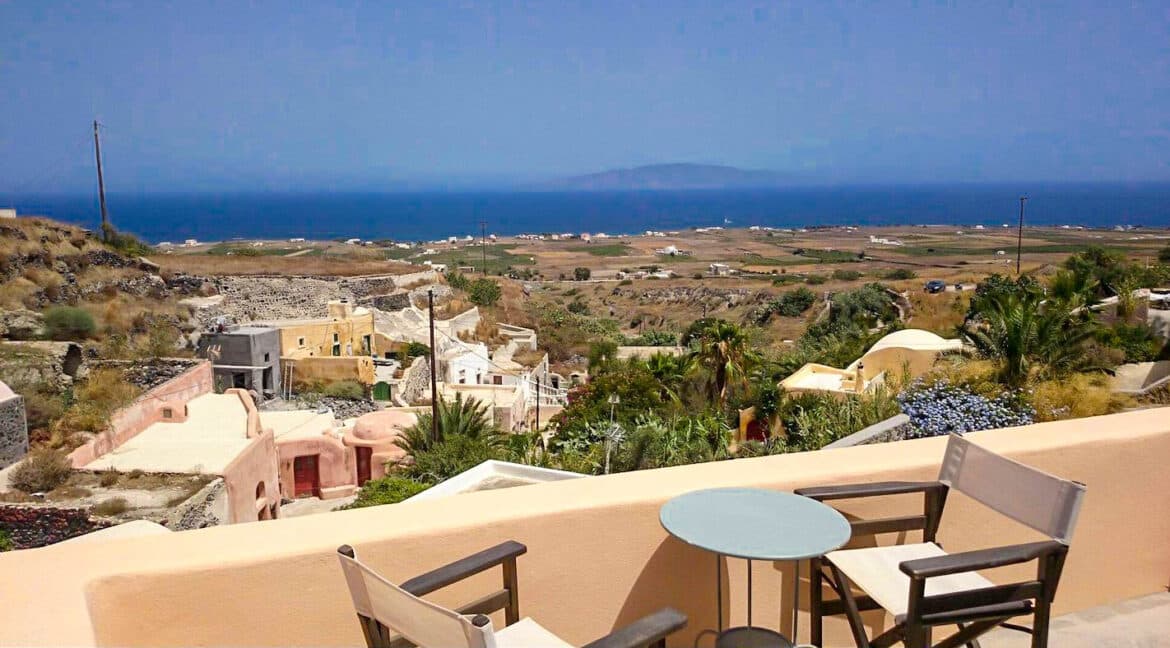 Villas for Sale at Oia Finikia Santorini 24