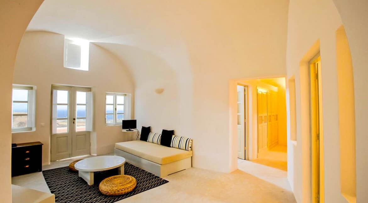 Villas for Sale at Oia Finikia Santorini 3