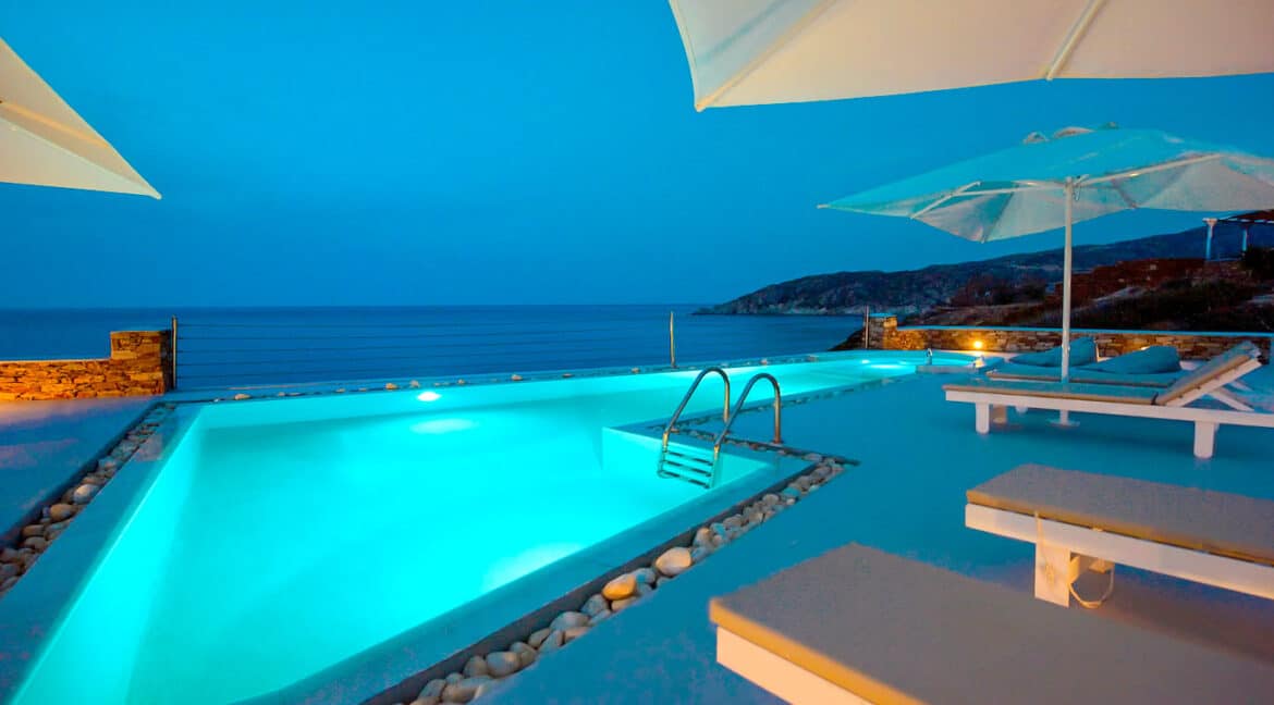 Luxury Seafront Villa , Ios Cyclades. Cyclades Luxury Villas for Sale 2