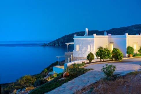Luxury Seafront Villa , Ios Cyclades. Cyclades Luxury Villas for Sale 24