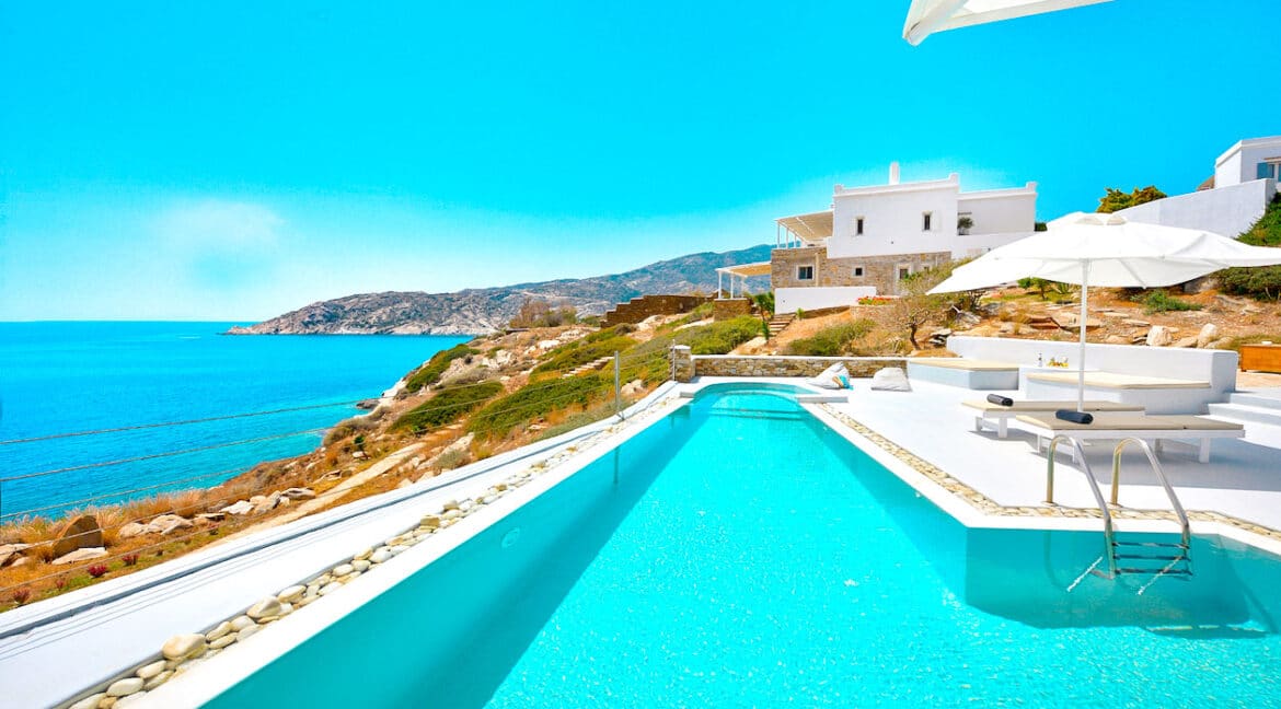 Luxury Seafront Villa , Ios Cyclades. Cyclades Luxury Villas for Sale 26