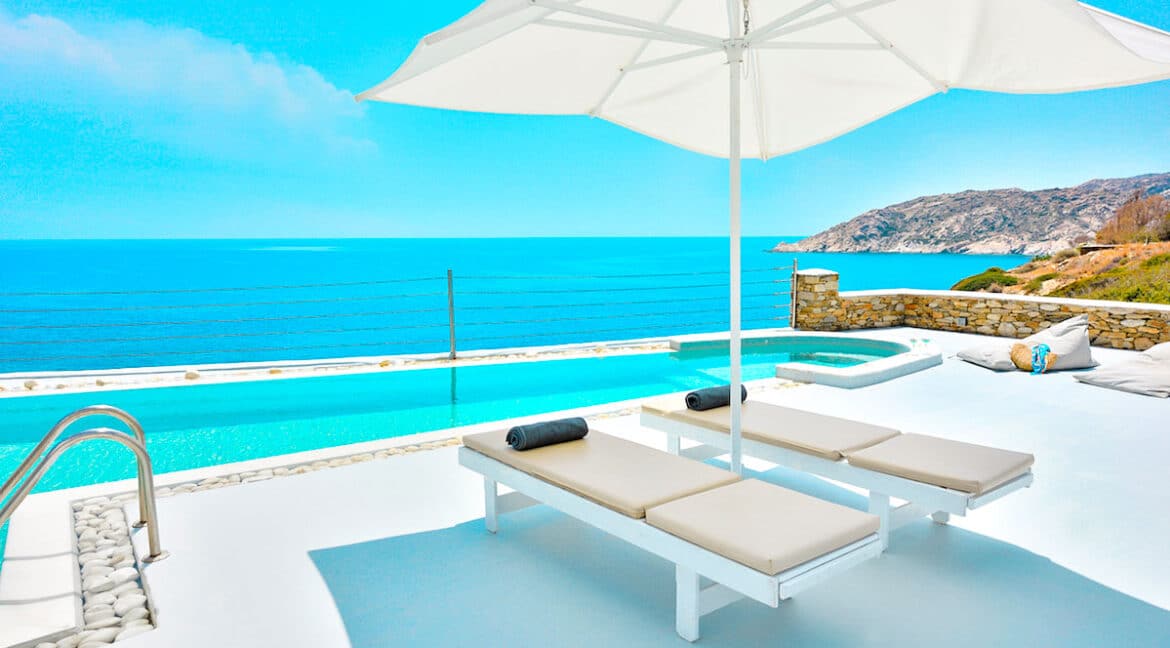 Luxury Seafront Villa , Ios Cyclades. Cyclades Luxury Villas for Sale 28