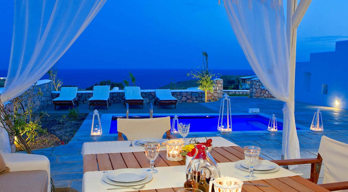 Luxury Villas in Santorini, Santorini Real Estate 10