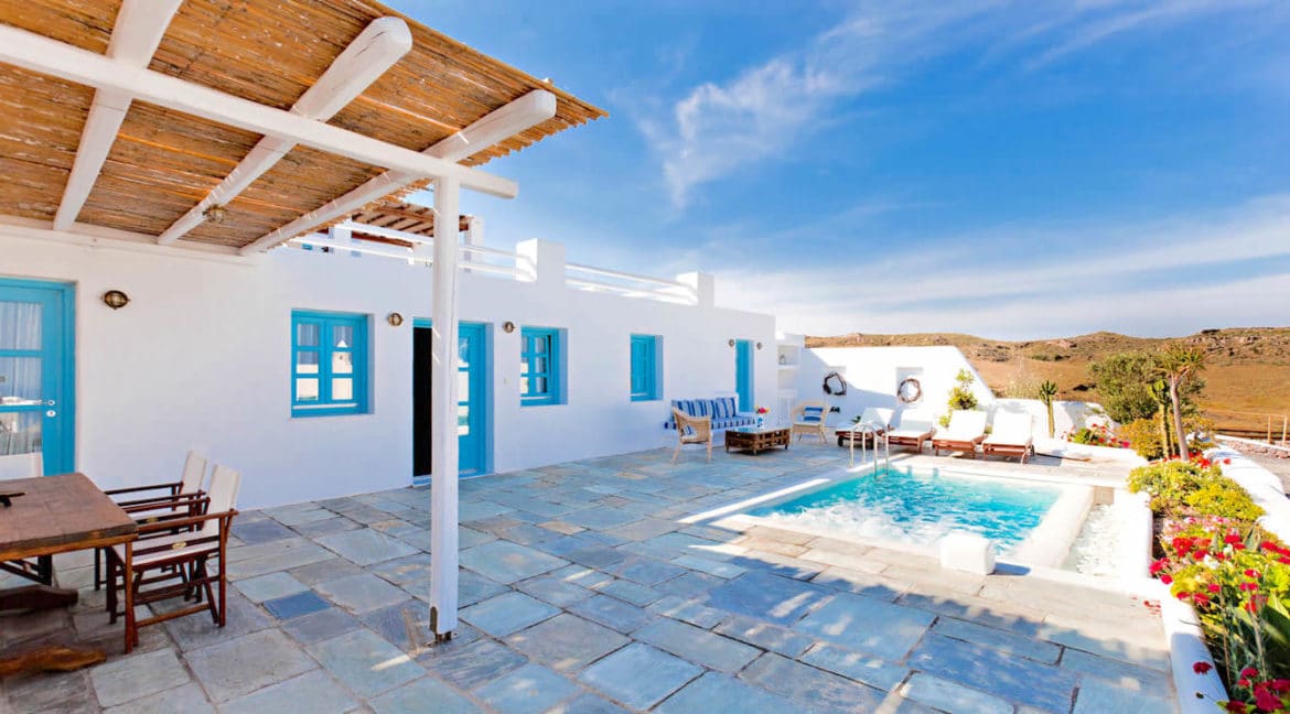 Luxury Villas in Santorini, Santorini Real Estate 11